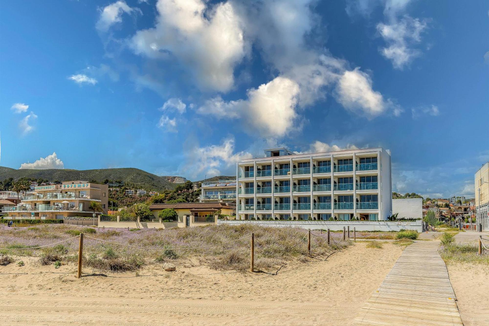 Apartamentos Azul Castelldefels Exterior foto