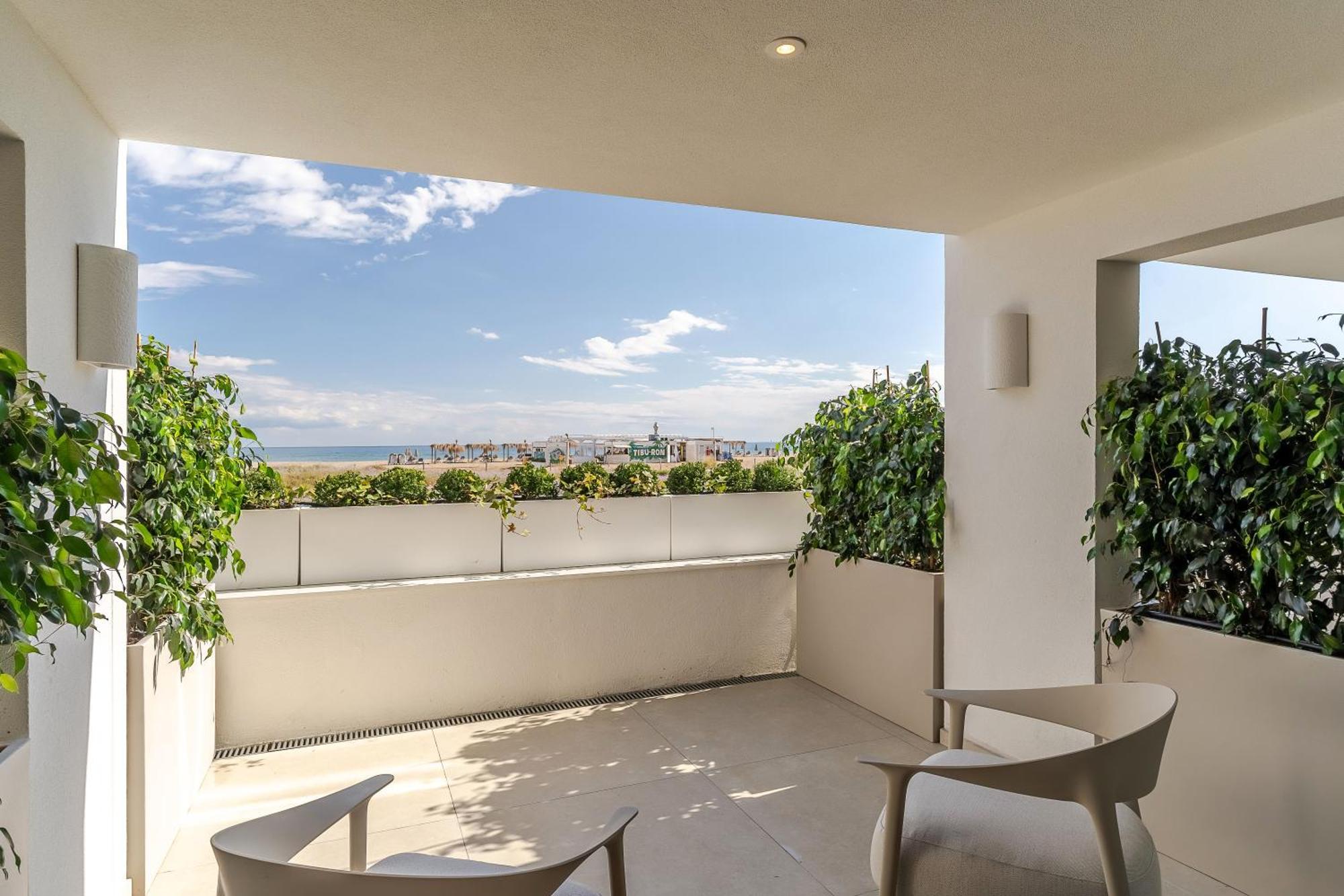 Apartamentos Azul Castelldefels Exterior foto